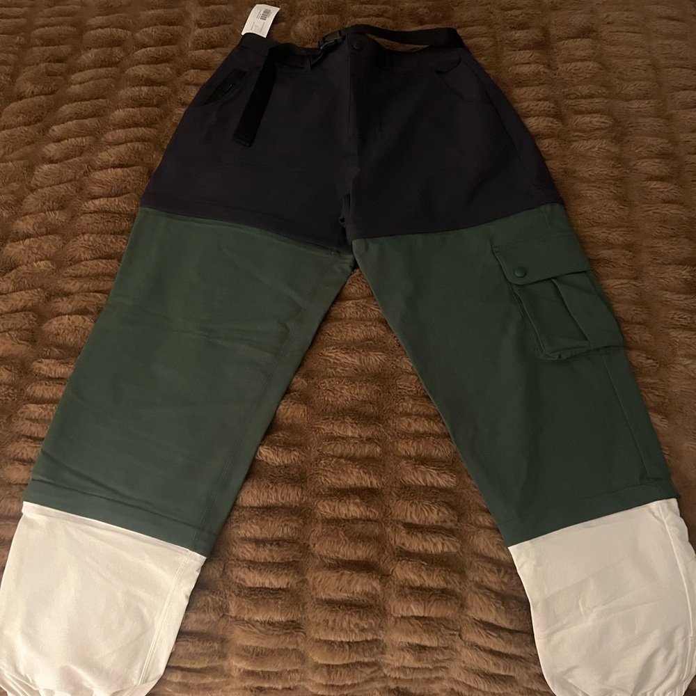 NWT Outdoor Voices RecTrek Zip Off Pants in Black/Hunter/Bone - Picture 4 of 6